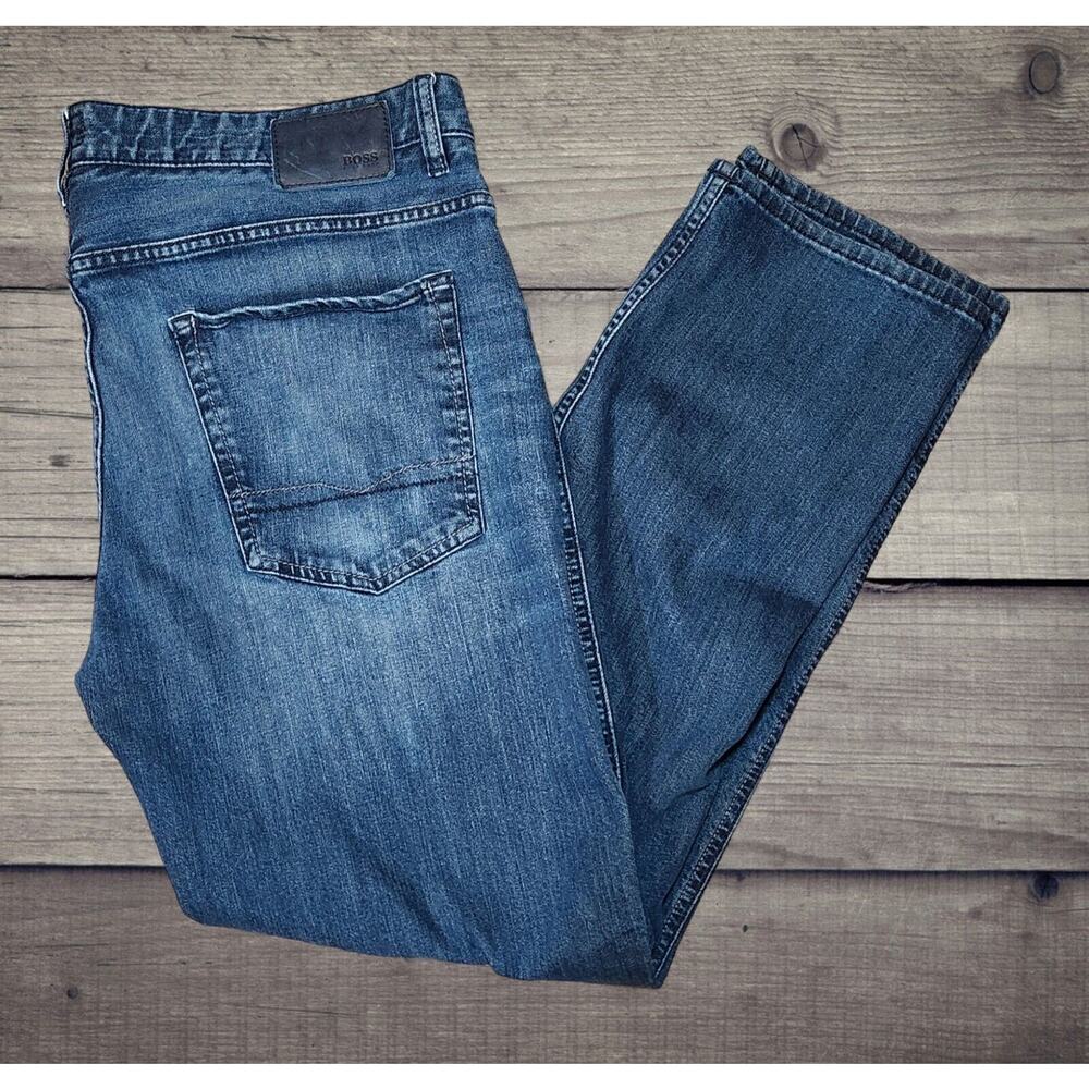 Boss HUGO BOSS Womens STRETCH Jeans 38x30 Waist Blue Denim Straight Leg Med Wash